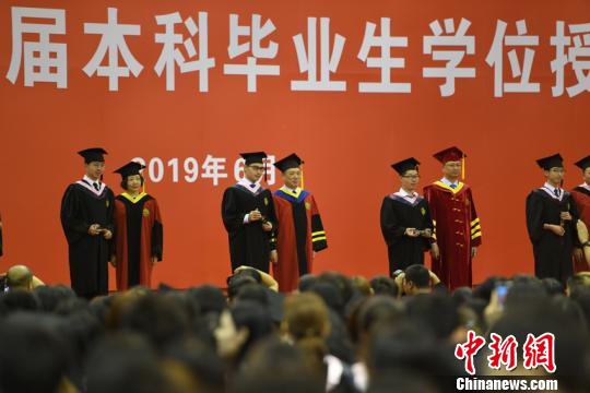 吉林大学毕业证(吉林大学毕业证补办流程)