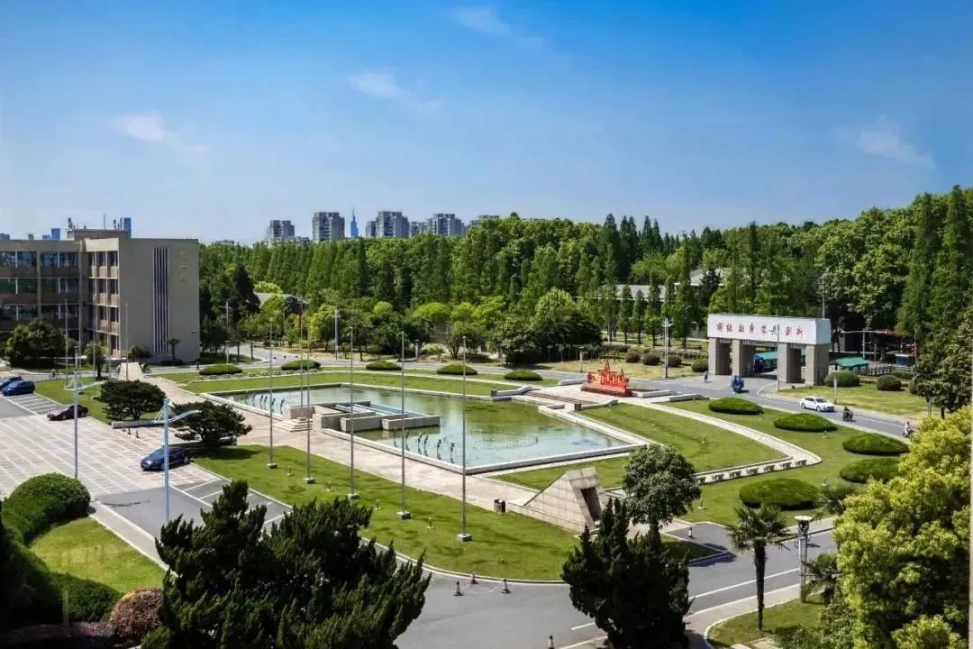 南京理工大学(南京理工大学是985还是211)