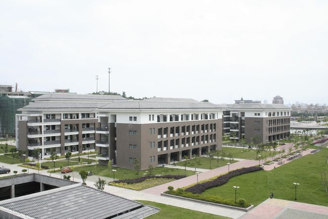 福建师范大学文凭(福建师范大学文凭厉害吗)