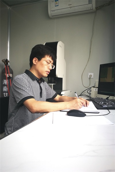 贵州大学毕业证授予条件